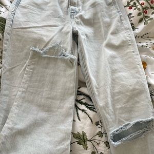 American Eagle mom jeans